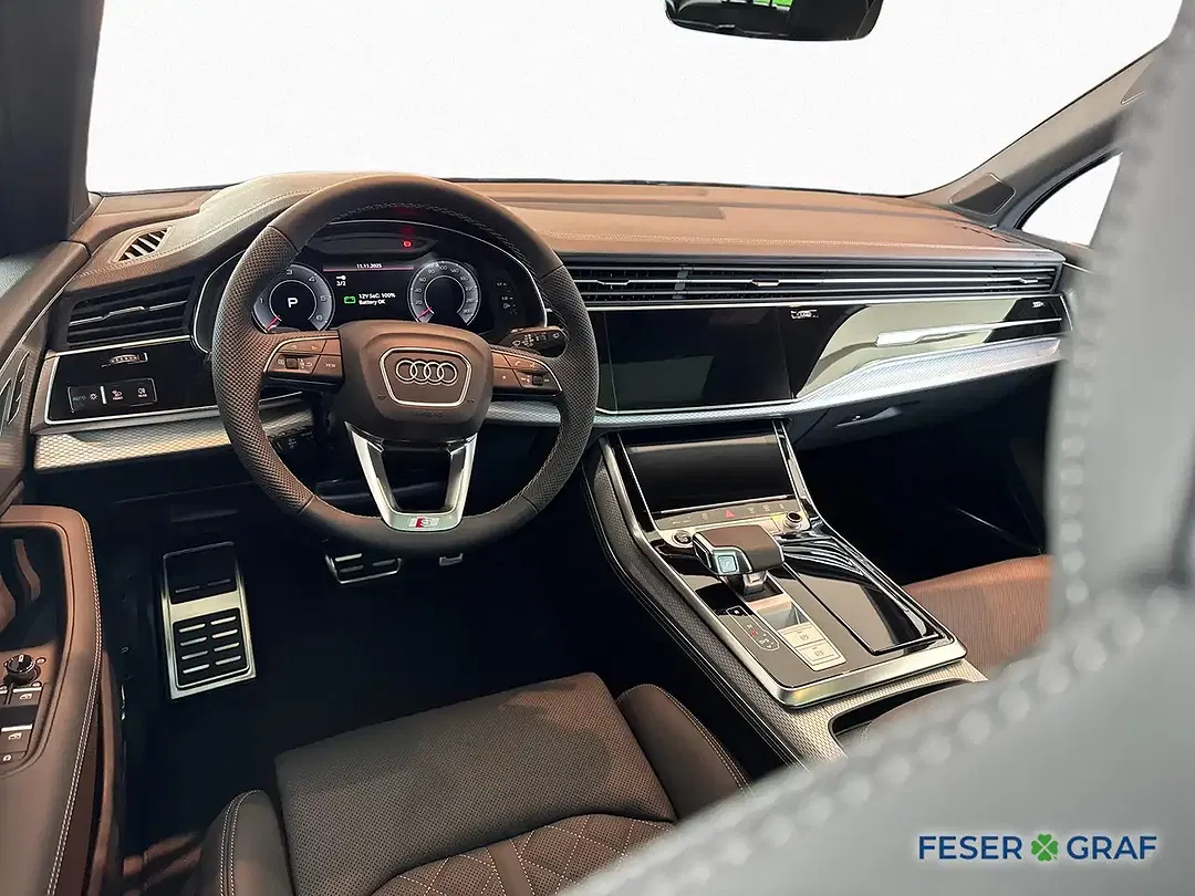 Audi Q7 - Thumbnail 9