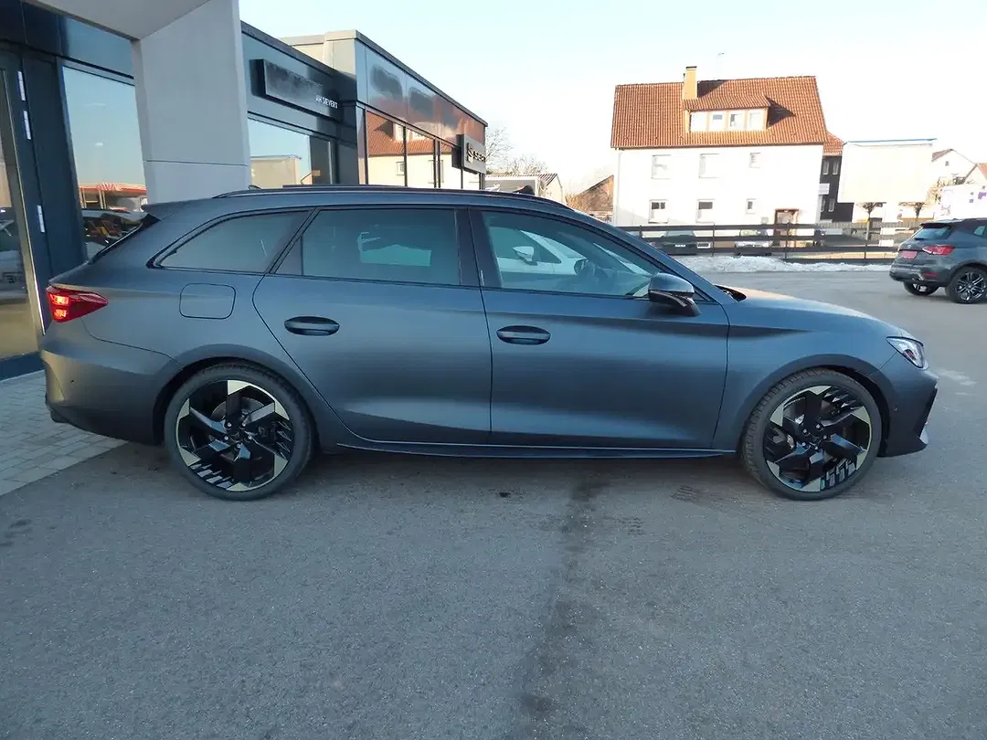 CUPRA Leon - Thumbnail 13