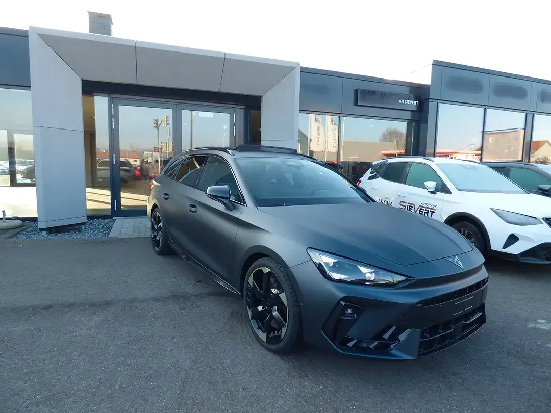 CUPRA Leon - Thumbnail 3