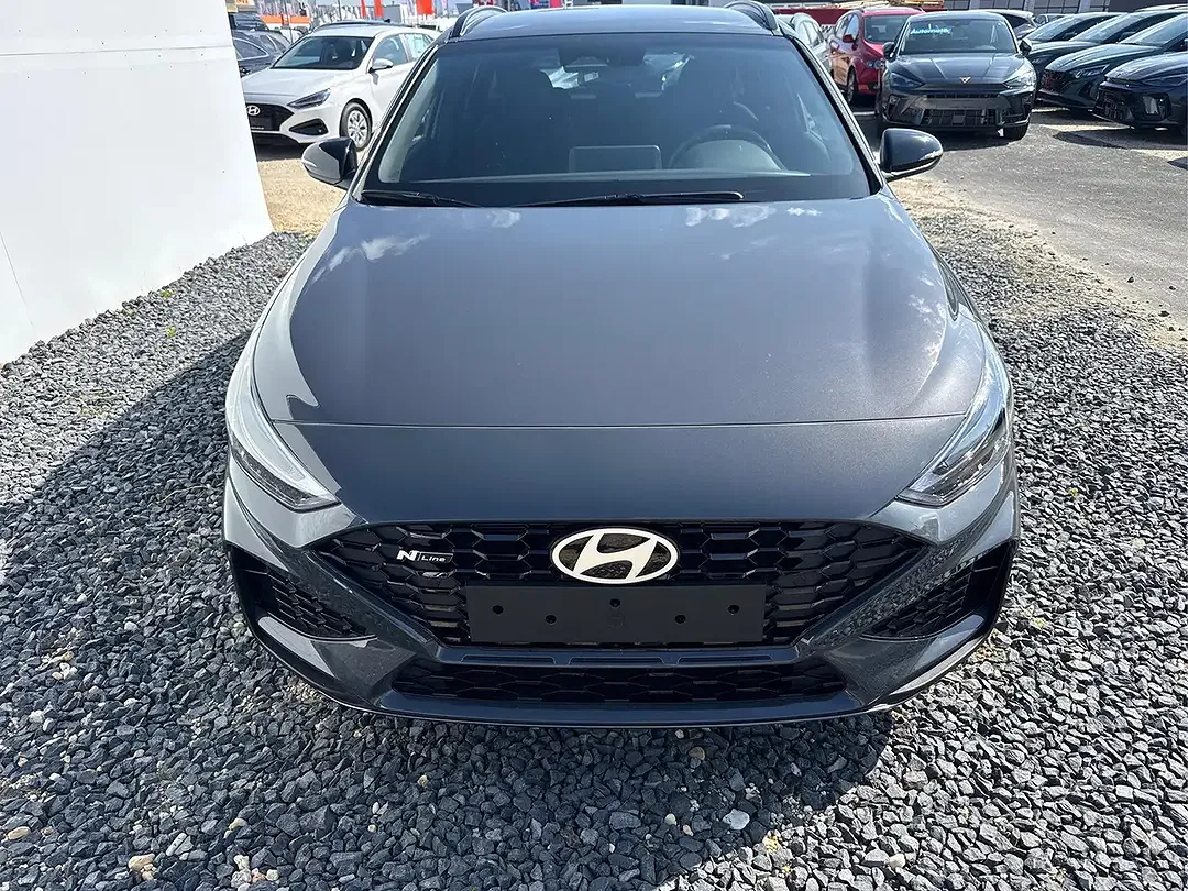 Hyundai i30 - Thumbnail 2