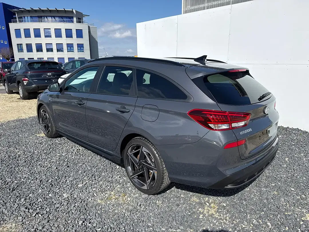 Hyundai i30 - Thumbnail 4