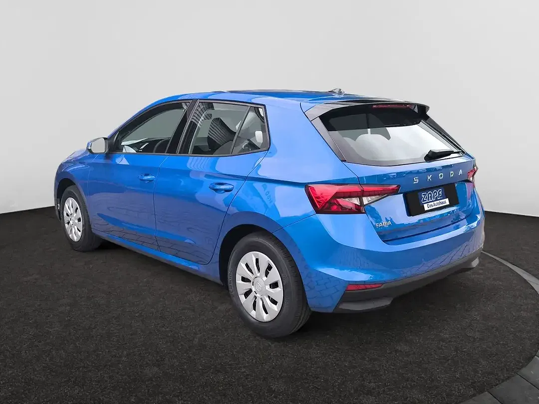 Skoda Fabia - Thumbnail 3
