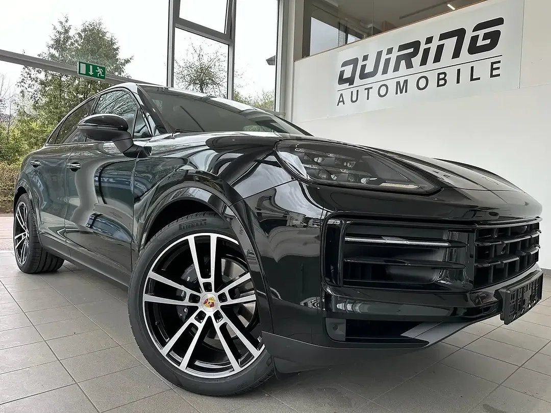 Porsche Cayenne - Thumbnail 1