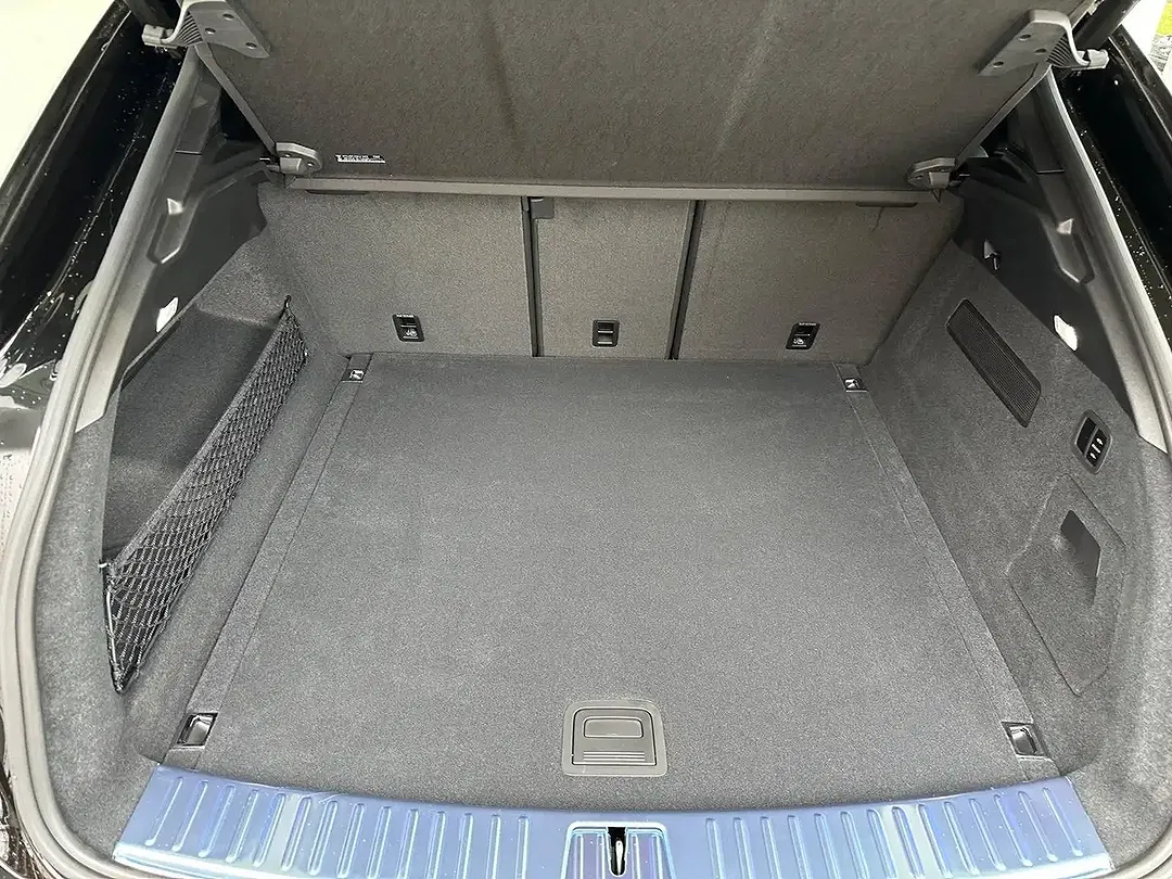 Porsche Cayenne - Thumbnail 4