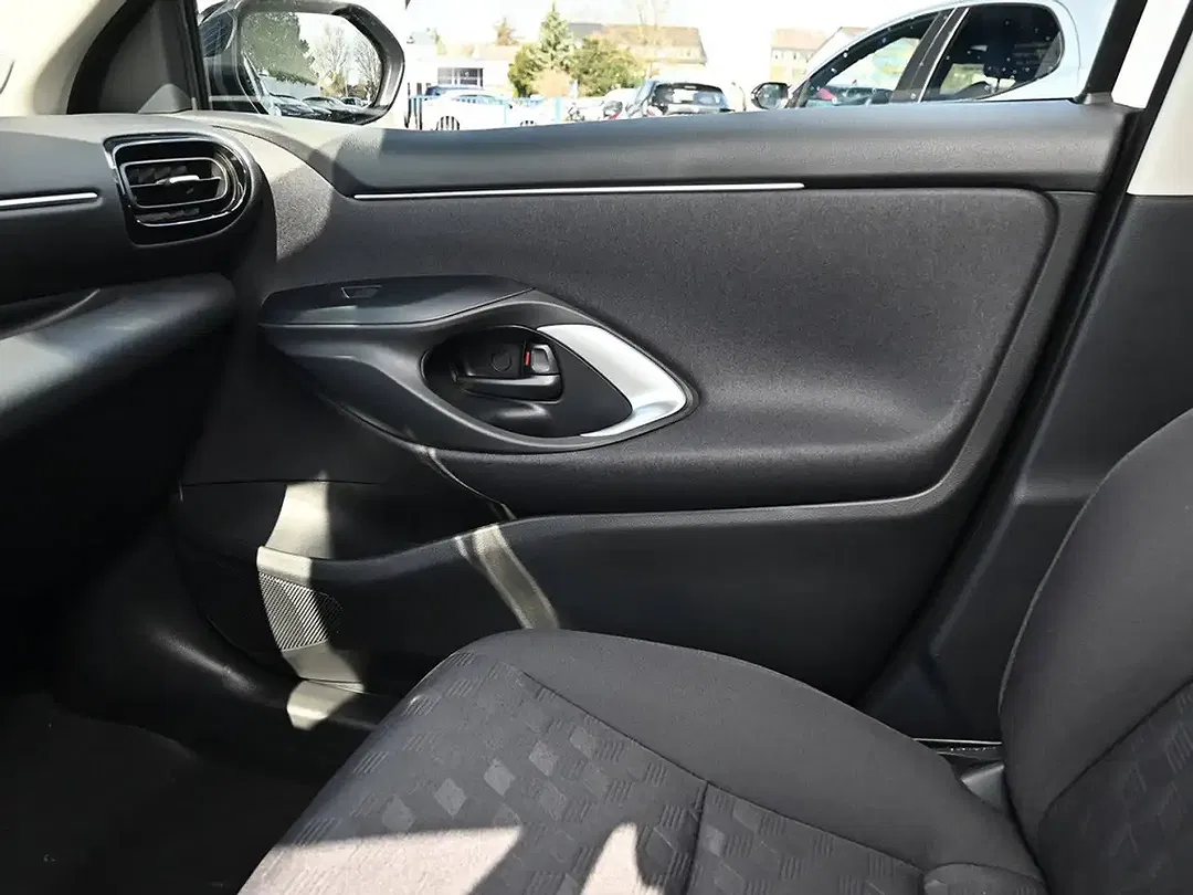 Mazda 2 - Thumbnail 12