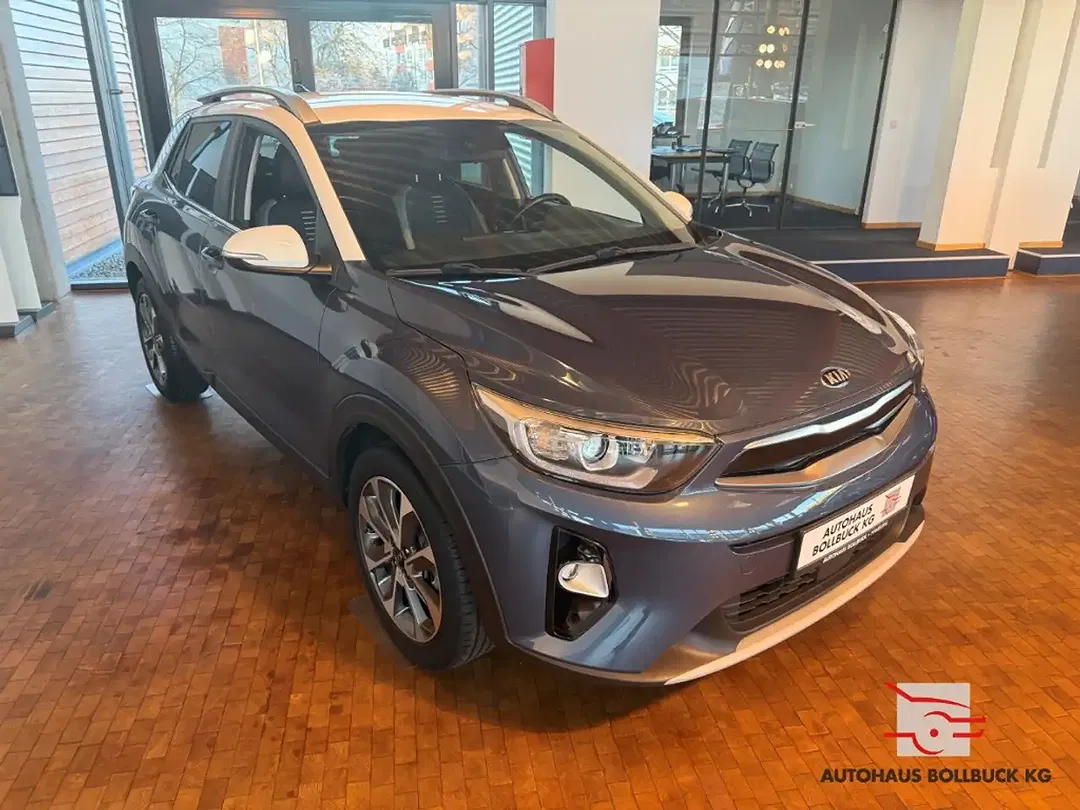 Kia Stonic - Thumbnail 3