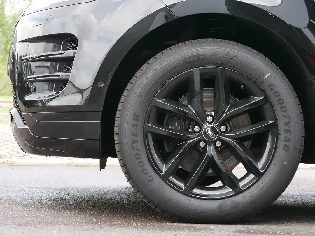 Land Rover Range Rover Evoque - Thumbnail 9