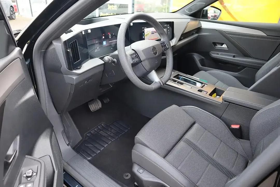Opel Astra - Thumbnail 9