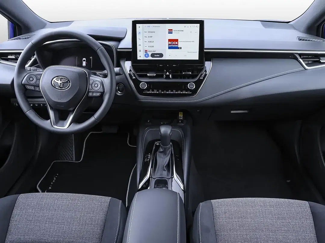 Toyota Corolla - Thumbnail 7