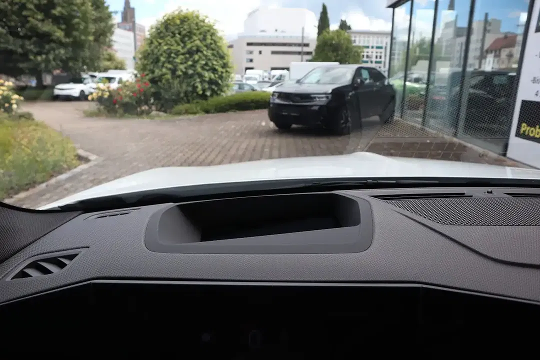 Opel Astra - Thumbnail 11