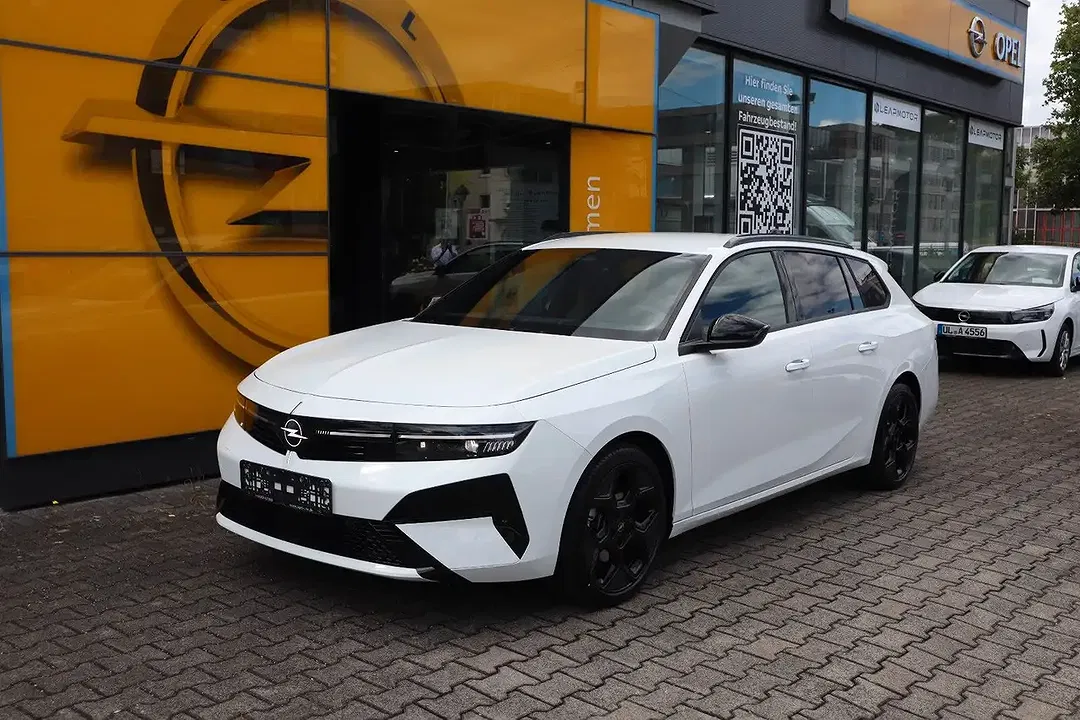 Opel Astra - Thumbnail 2