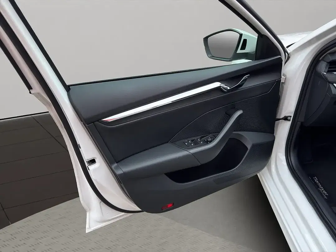 Skoda Octavia - Thumbnail 10