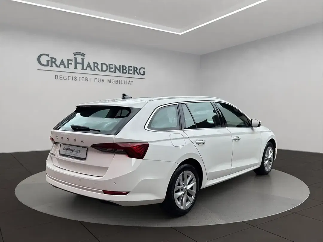 Skoda Octavia - Thumbnail 6