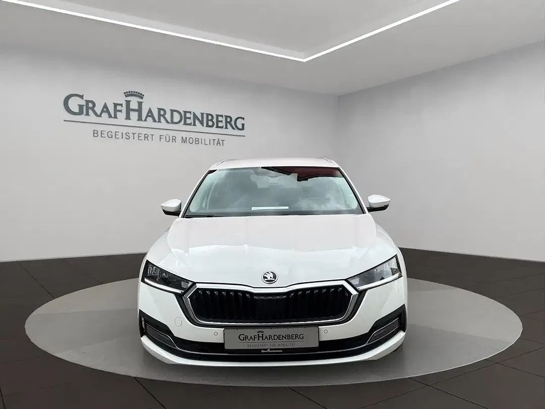 Skoda Octavia - Thumbnail 9