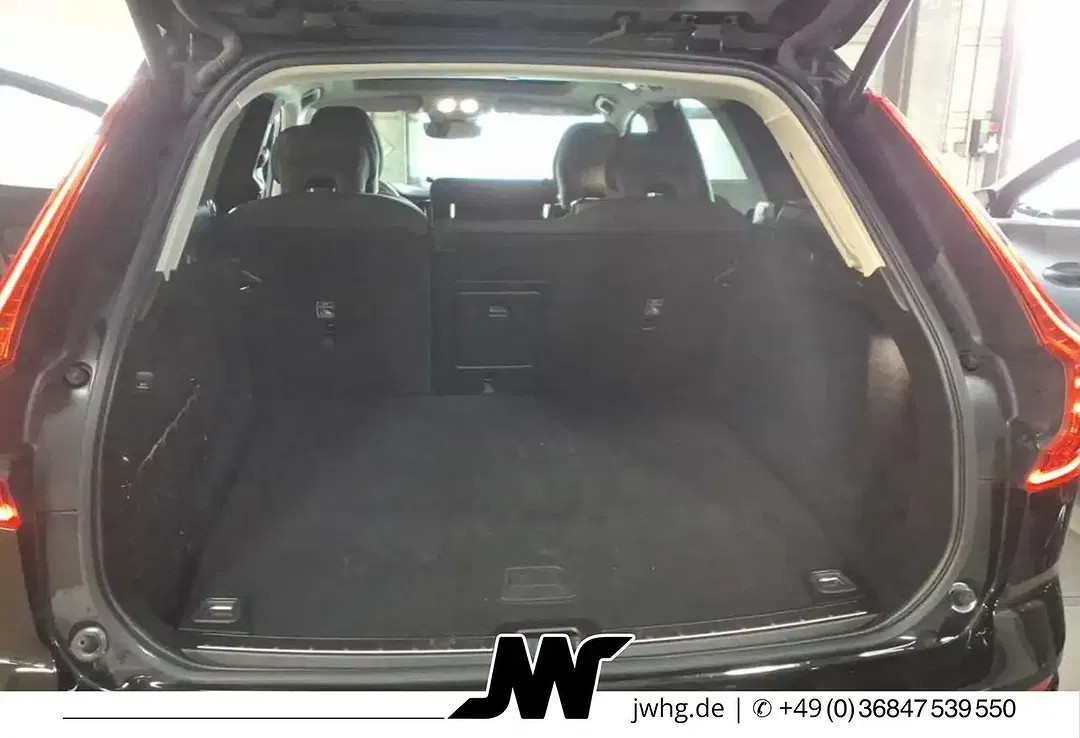 Volvo XC60 - Thumbnail 7