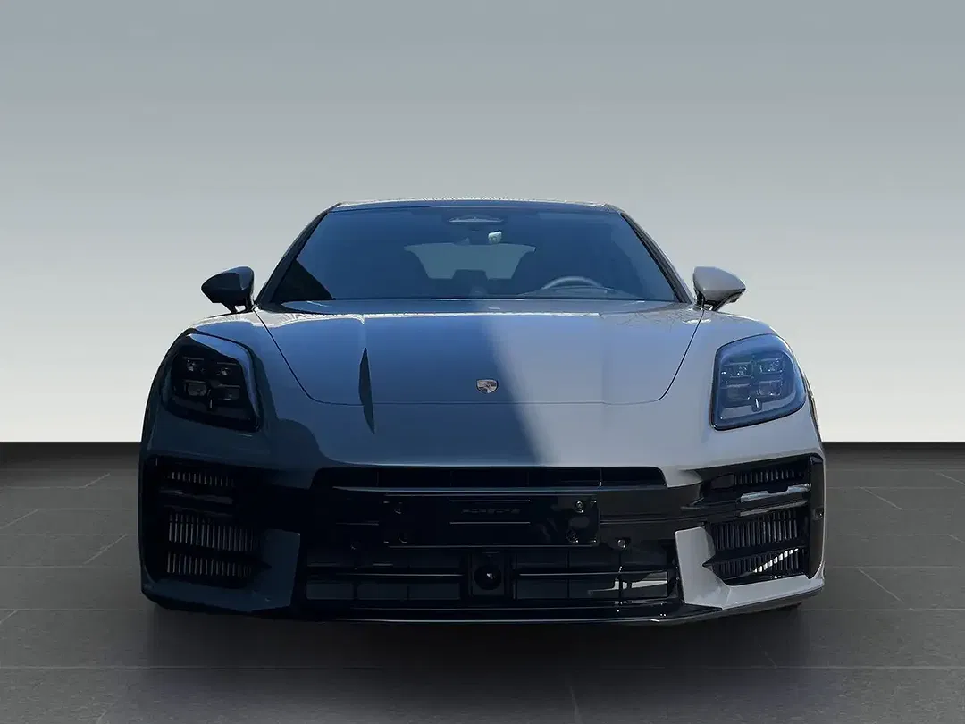 Porsche Panamera - Thumbnail 6