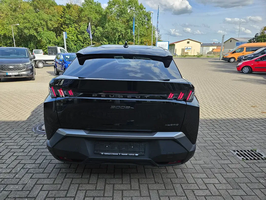 Peugeot 3008 - Thumbnail 5