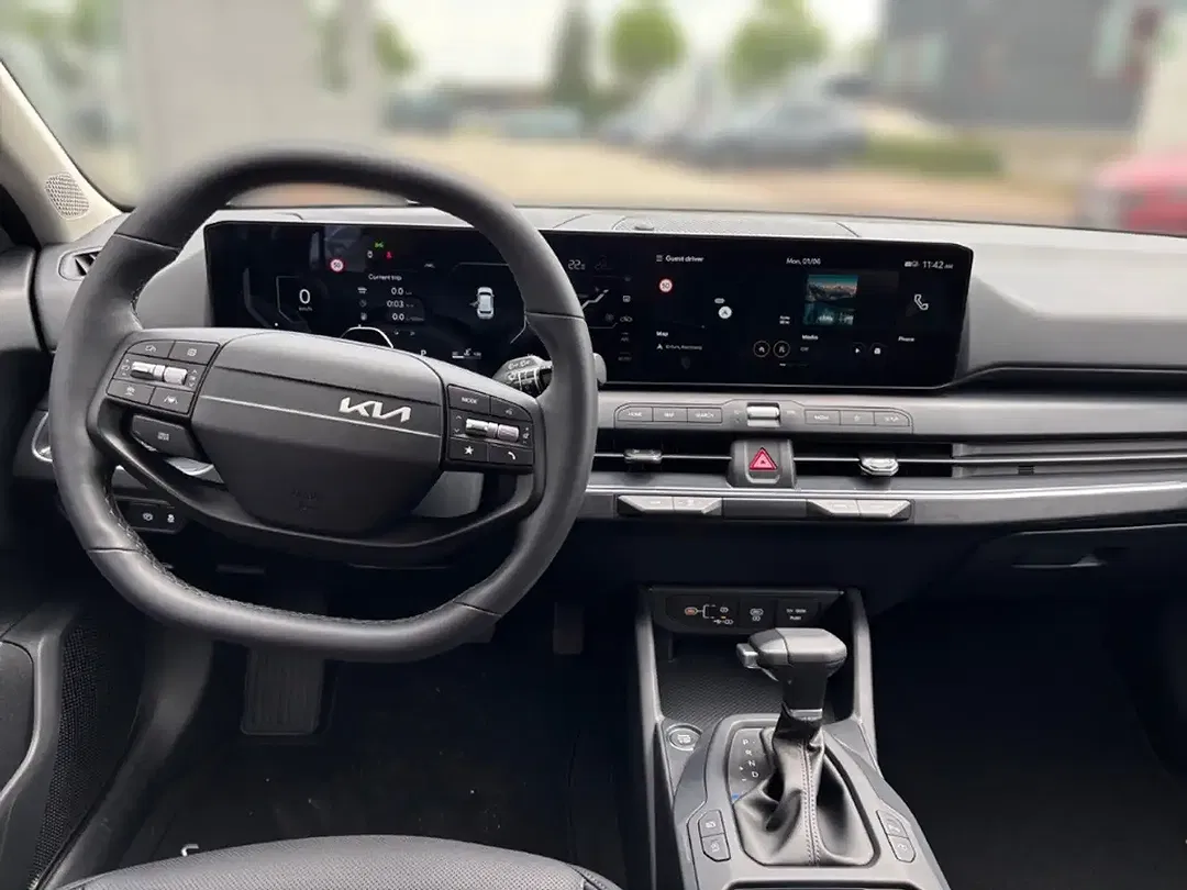 Kia K4 - Thumbnail 12