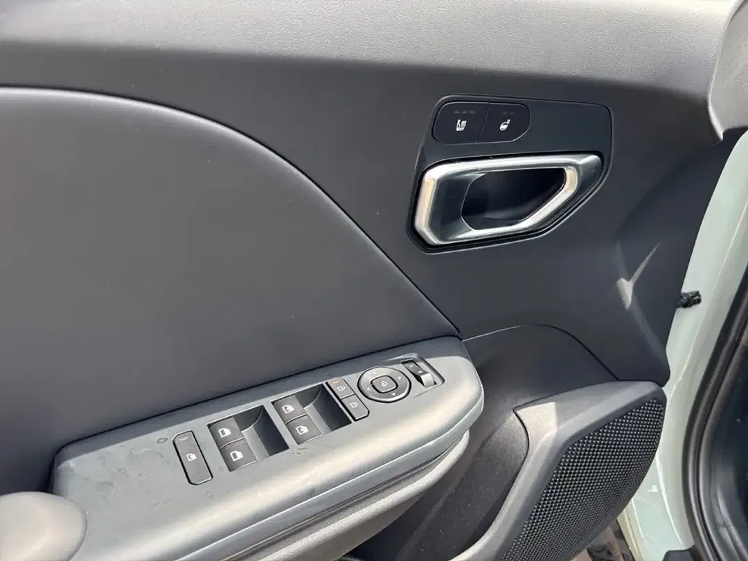 Kia K4 - Thumbnail 15