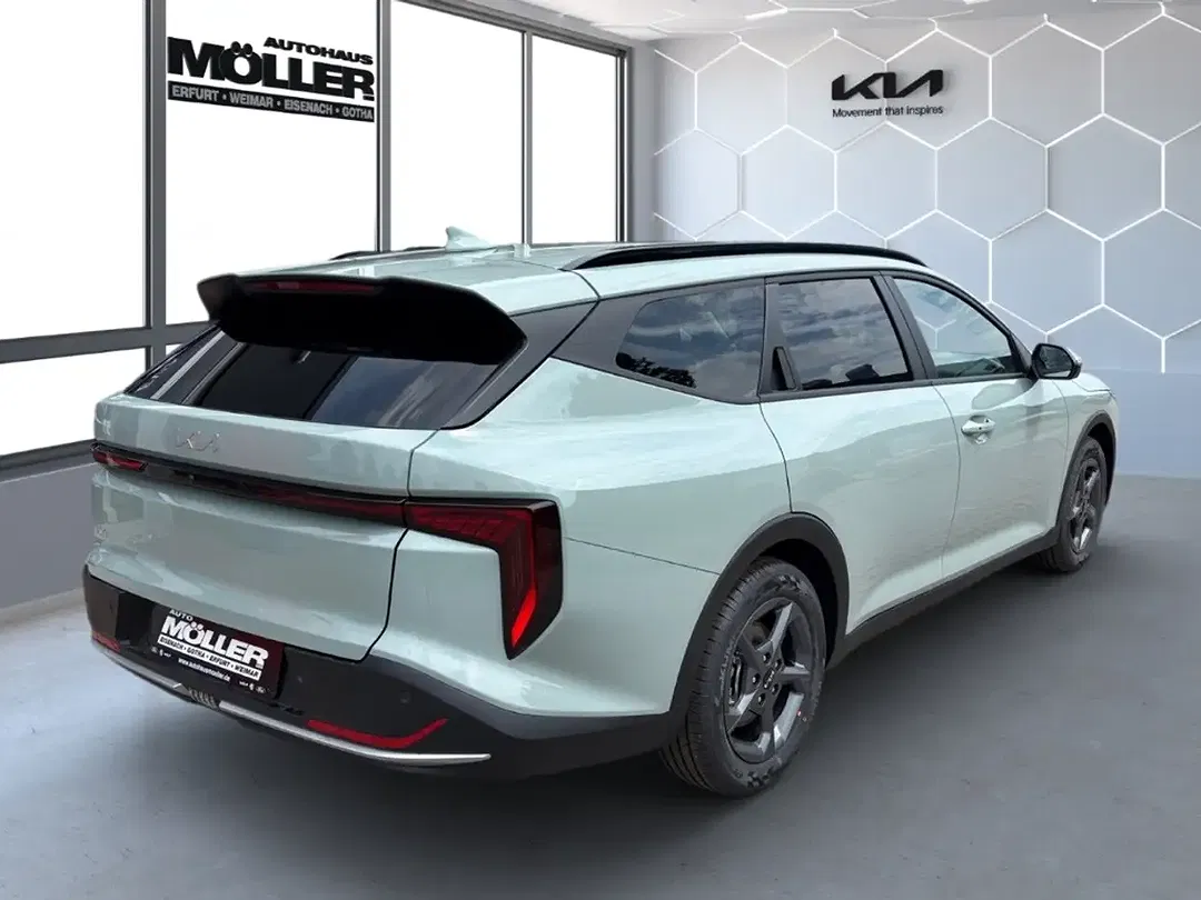 Kia K4 - Thumbnail 5