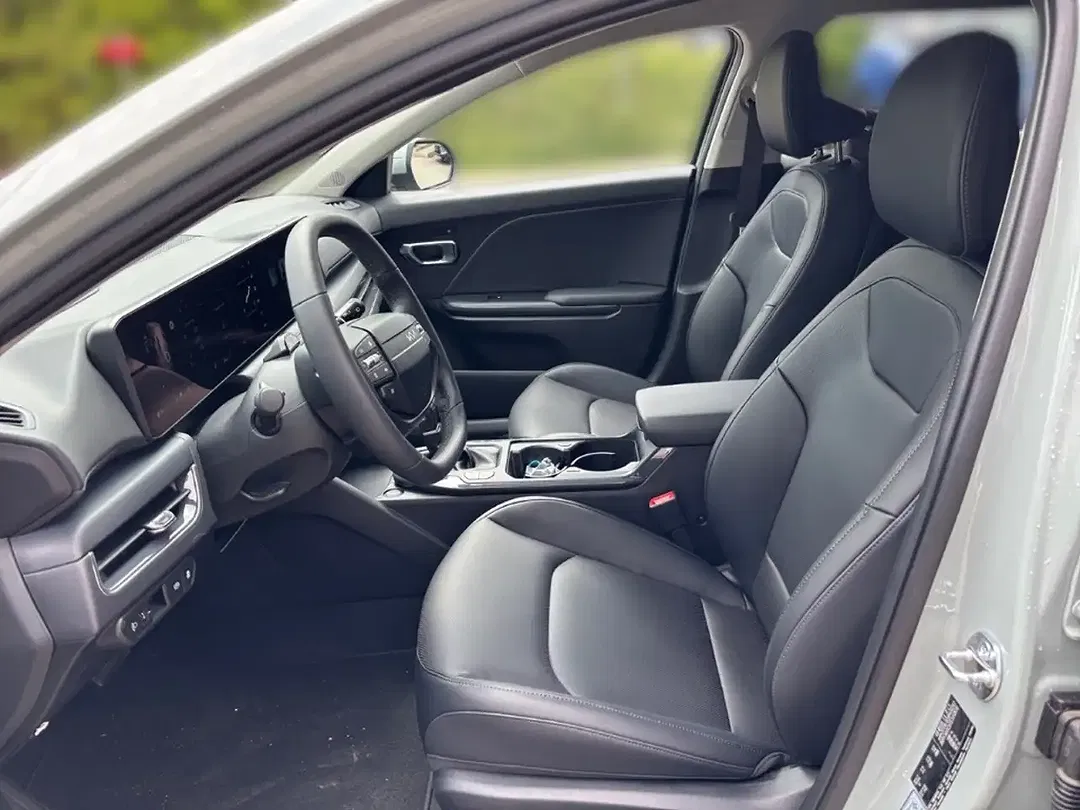 Kia K4 - Thumbnail 9