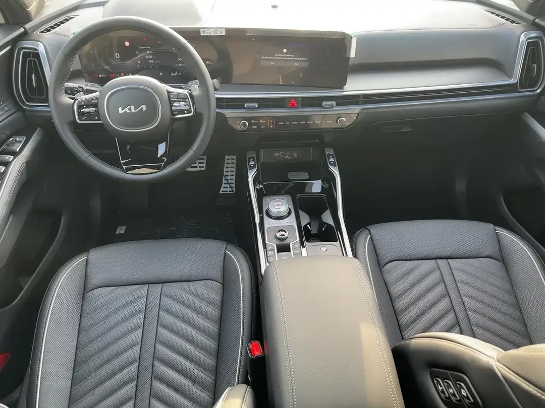 Kia Sorento - Thumbnail 9