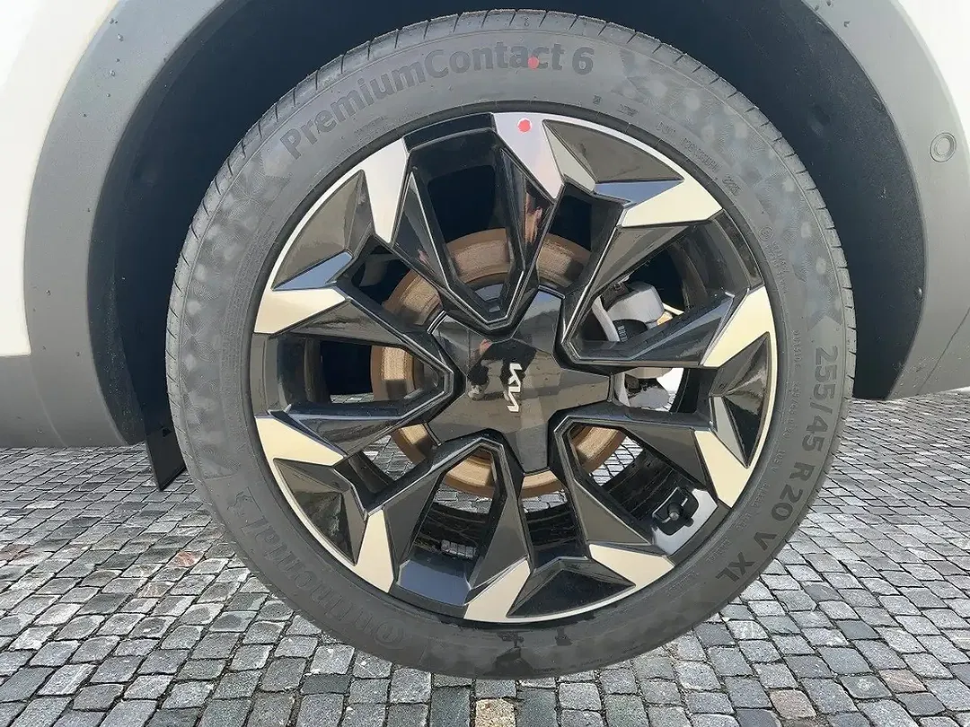 Kia Sorento - Thumbnail 12