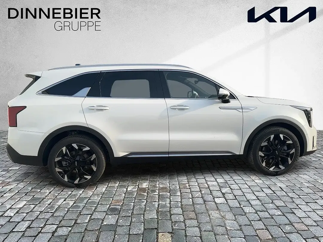 Kia Sorento - Thumbnail 4