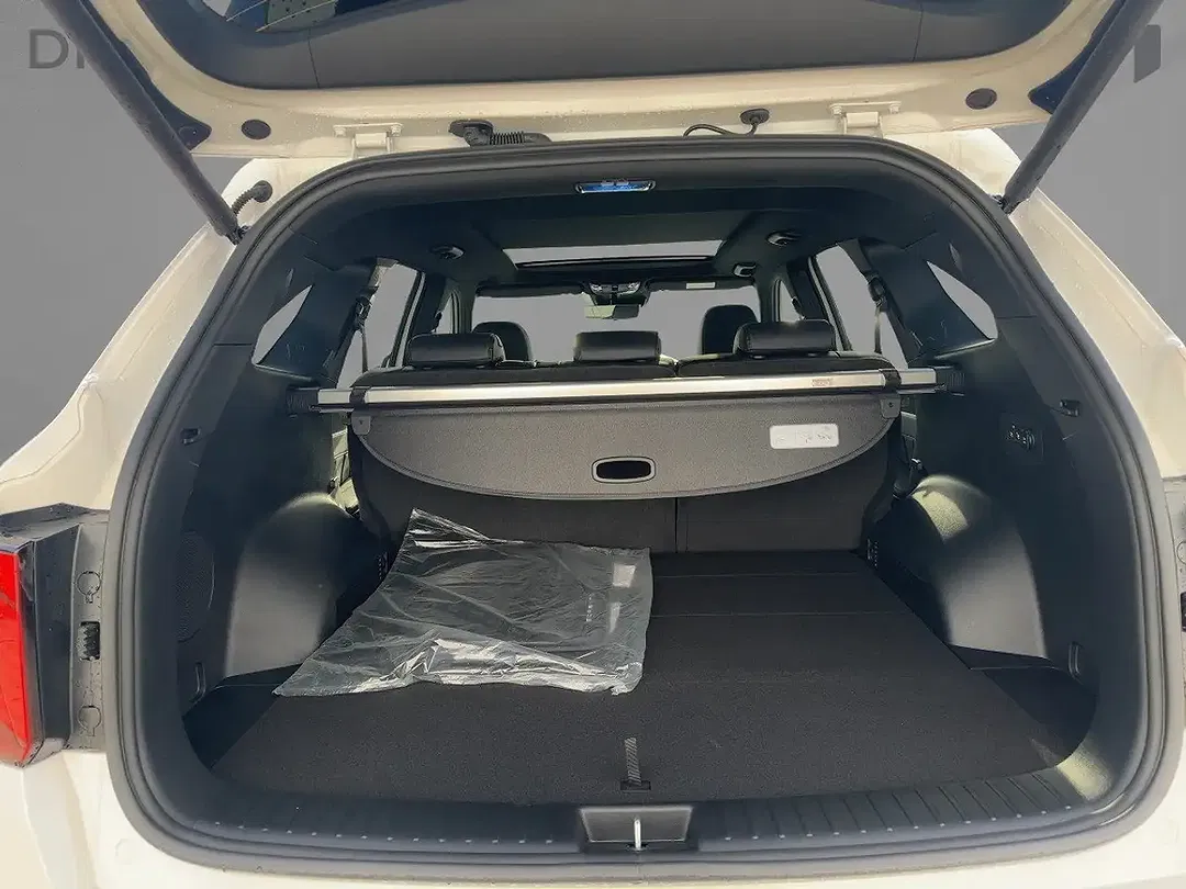 Kia Sorento - Thumbnail 6