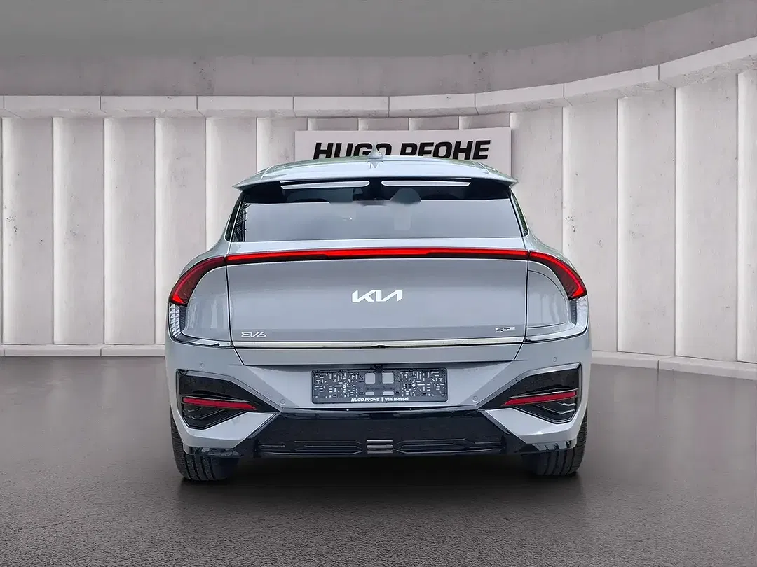 Kia EV6 - Thumbnail 4