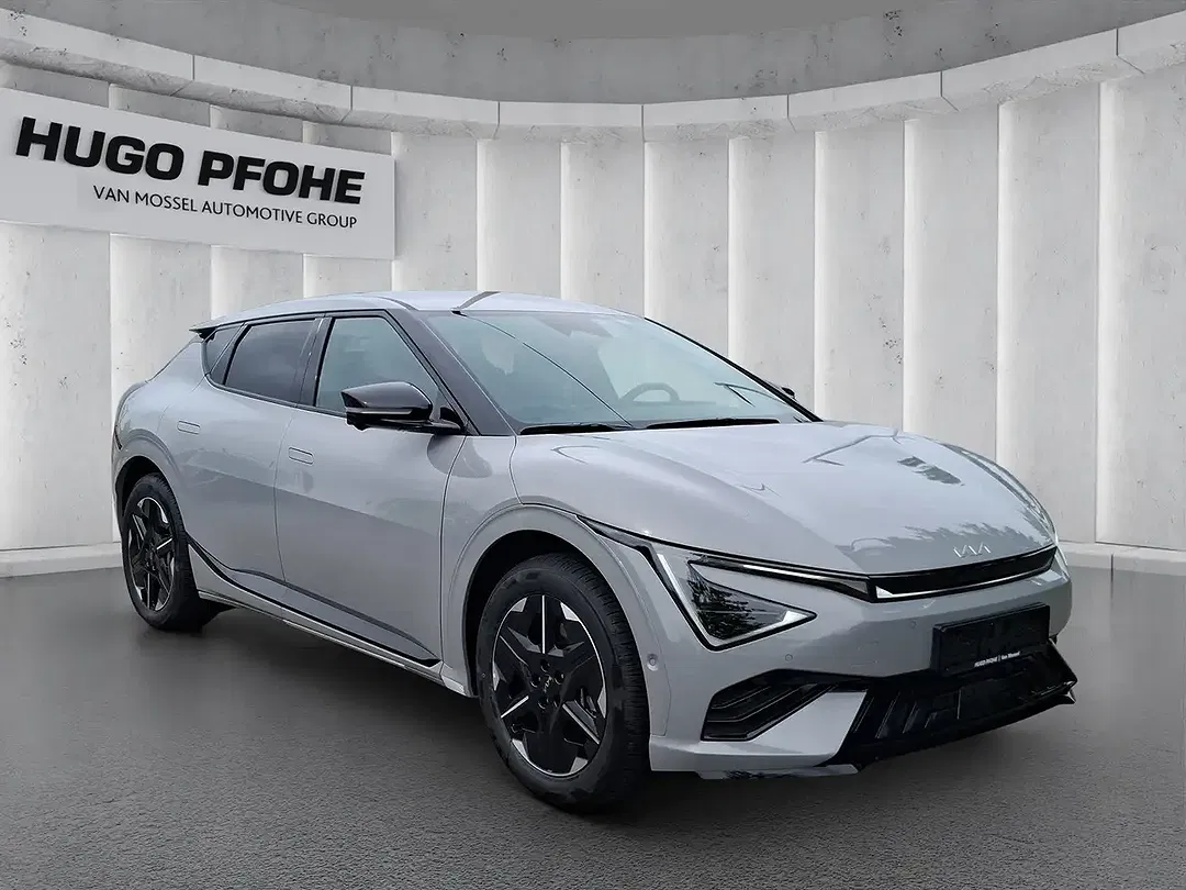 Kia EV6 - Thumbnail 7