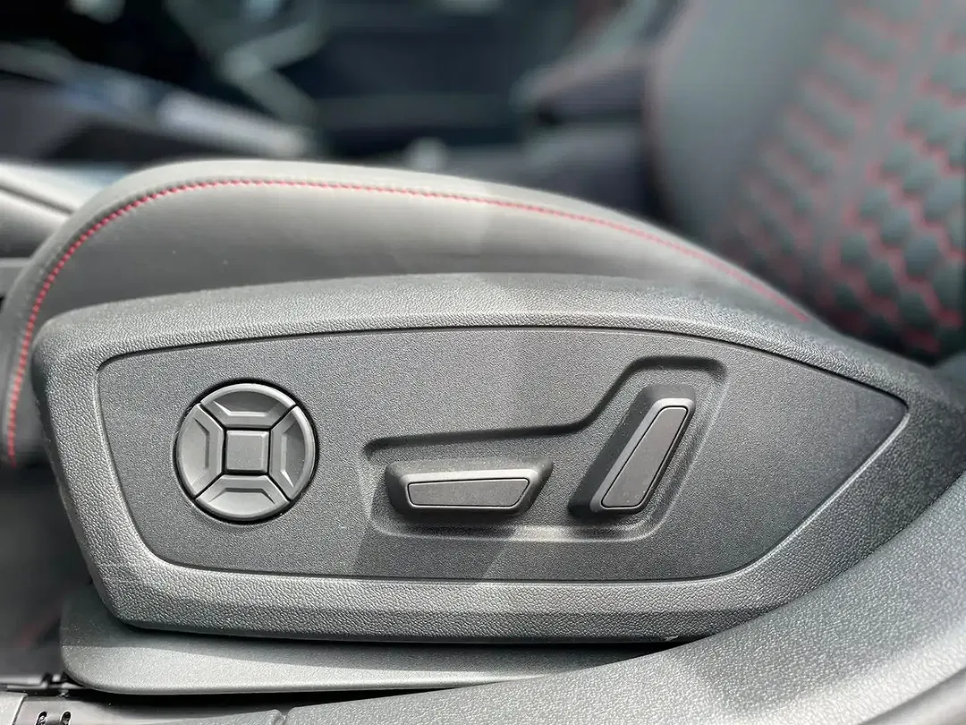 Audi RS3 - Thumbnail 12