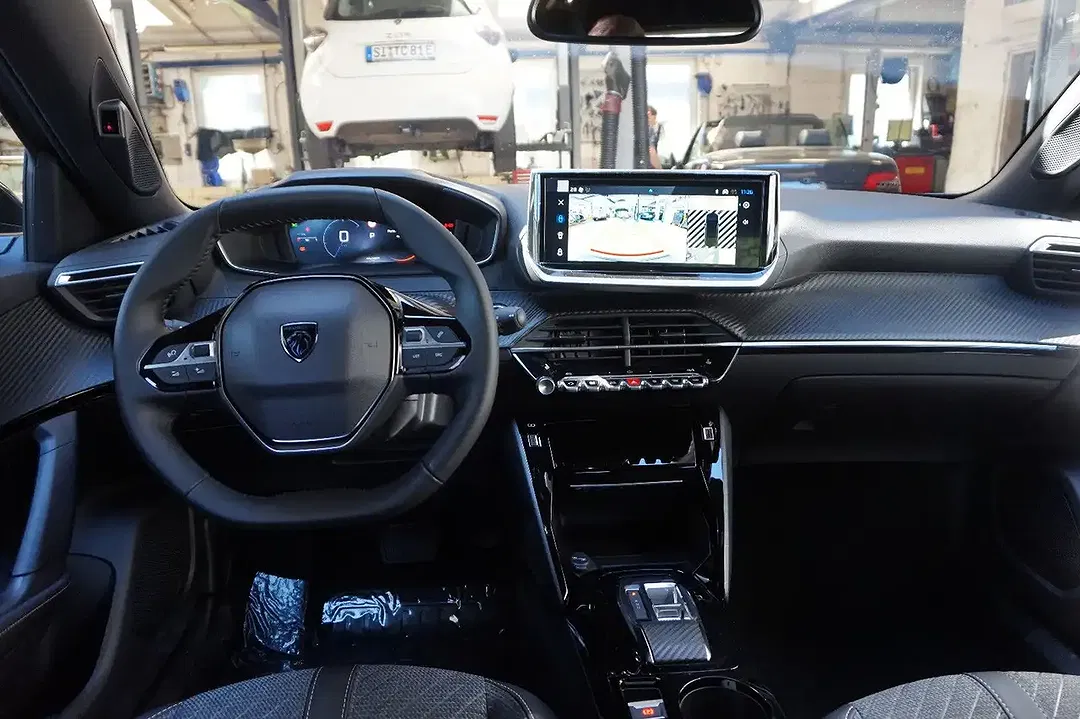Peugeot 2008 - Thumbnail 14