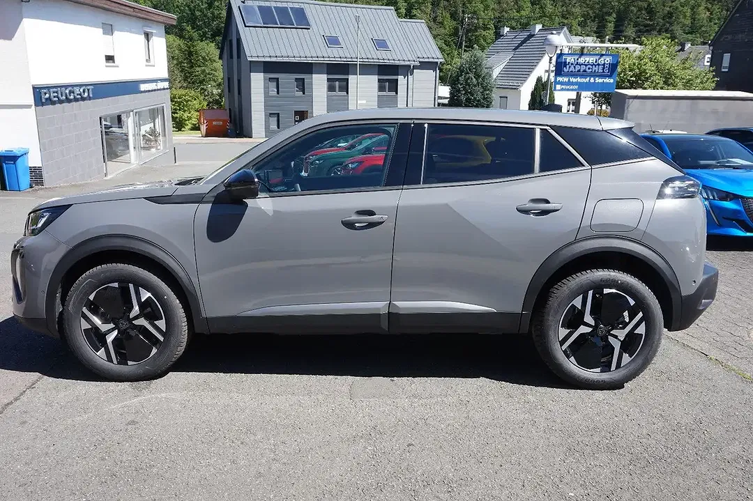 Peugeot 2008 - Thumbnail 5