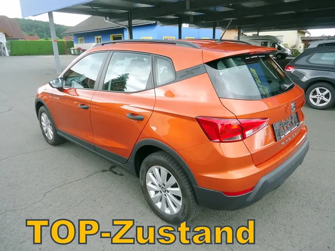 SEAT Arona - Thumbnail 6