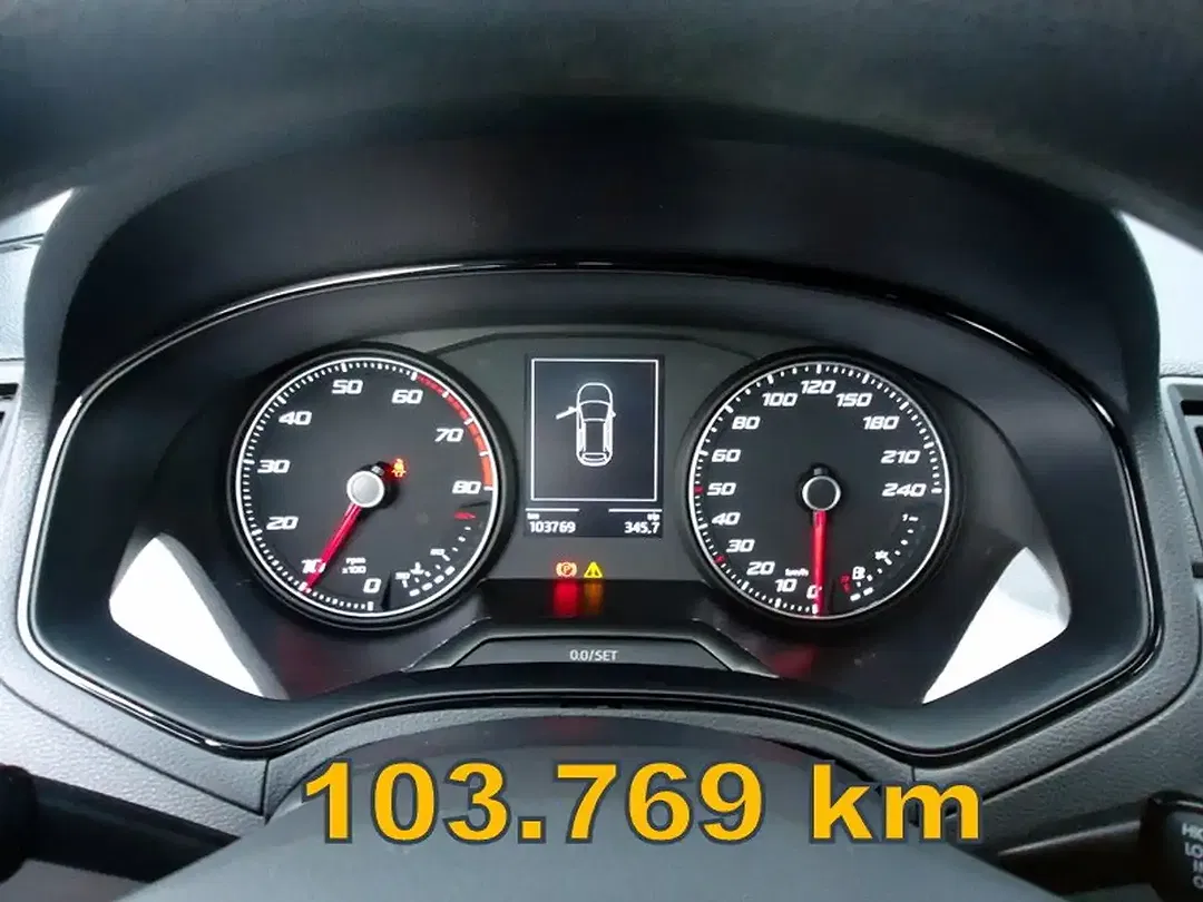 SEAT Arona - Thumbnail 7