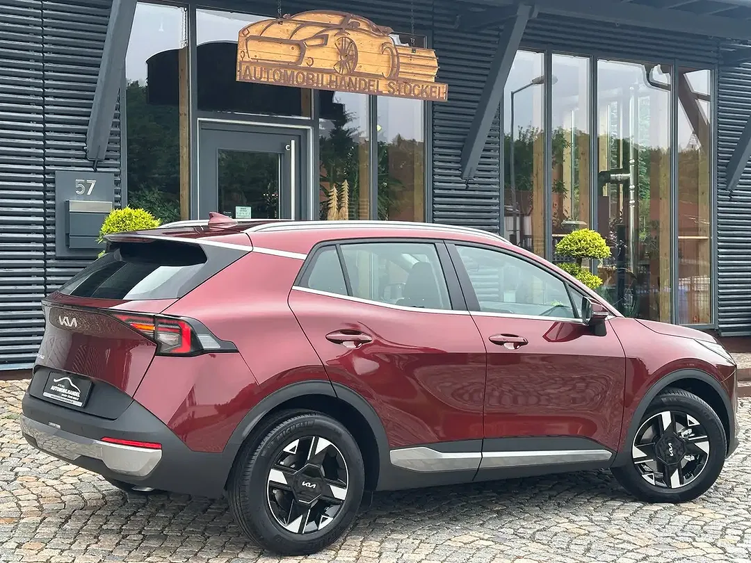 Kia Sportage - Thumbnail 3