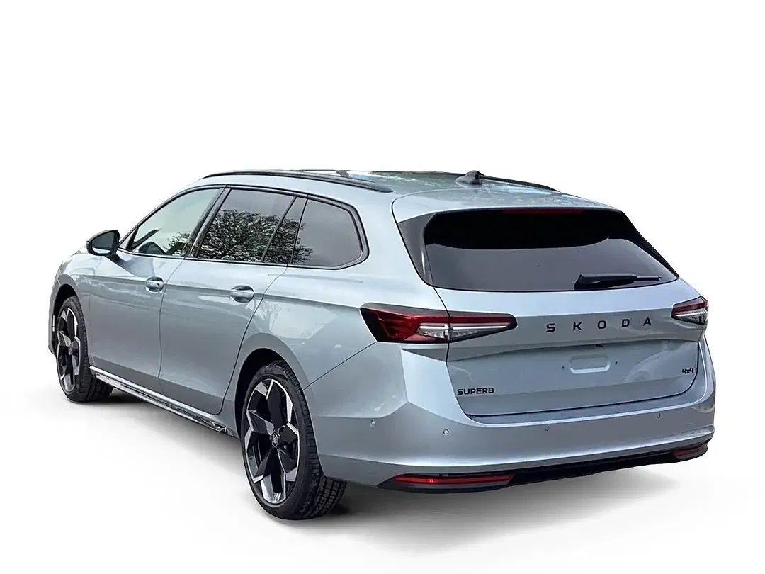 Skoda Superb - Thumbnail 4