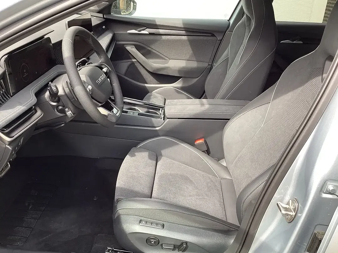 Skoda Superb - Thumbnail 7