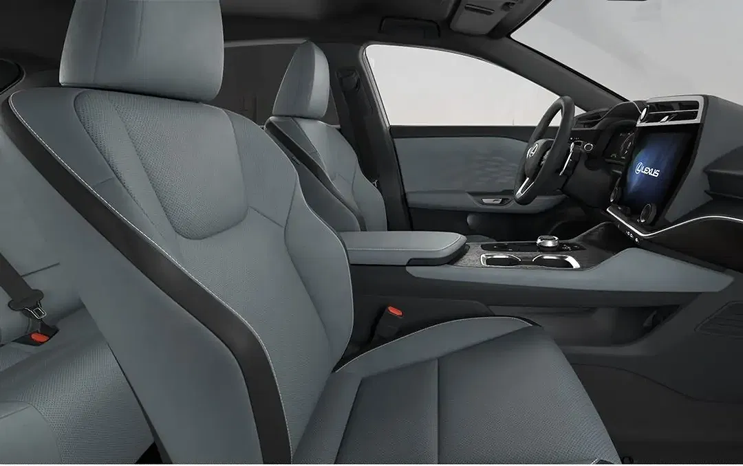 Lexus RZ - Thumbnail 9