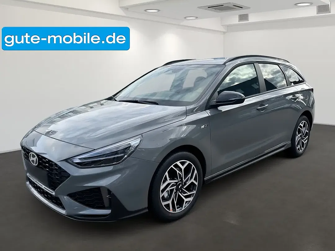 Hyundai i30 - Thumbnail 1