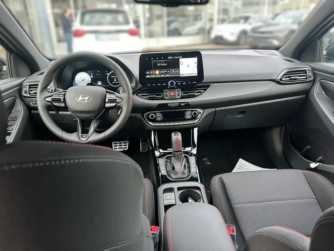 Hyundai i30 - Thumbnail 12