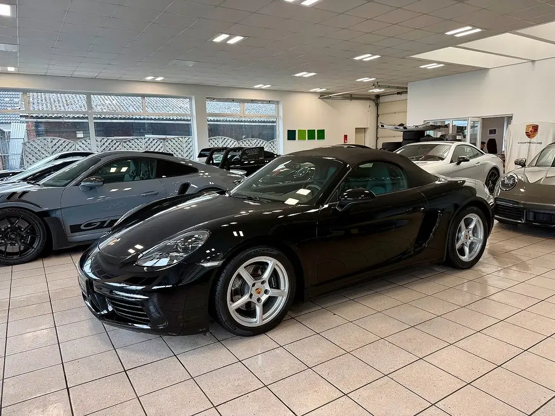 Porsche Boxster - Thumbnail 2