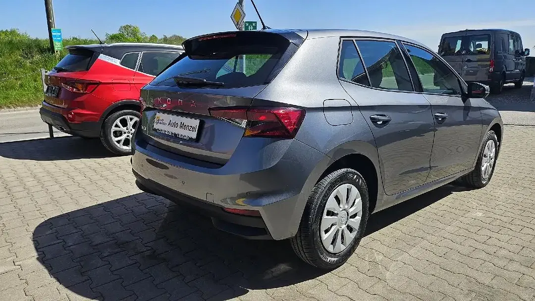 Skoda Fabia - Thumbnail 4
