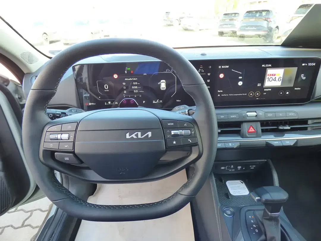 Kia K4 - Thumbnail 8