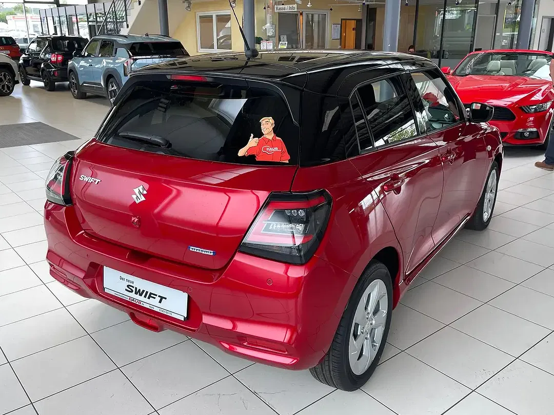 Suzuki Swift - Thumbnail 5