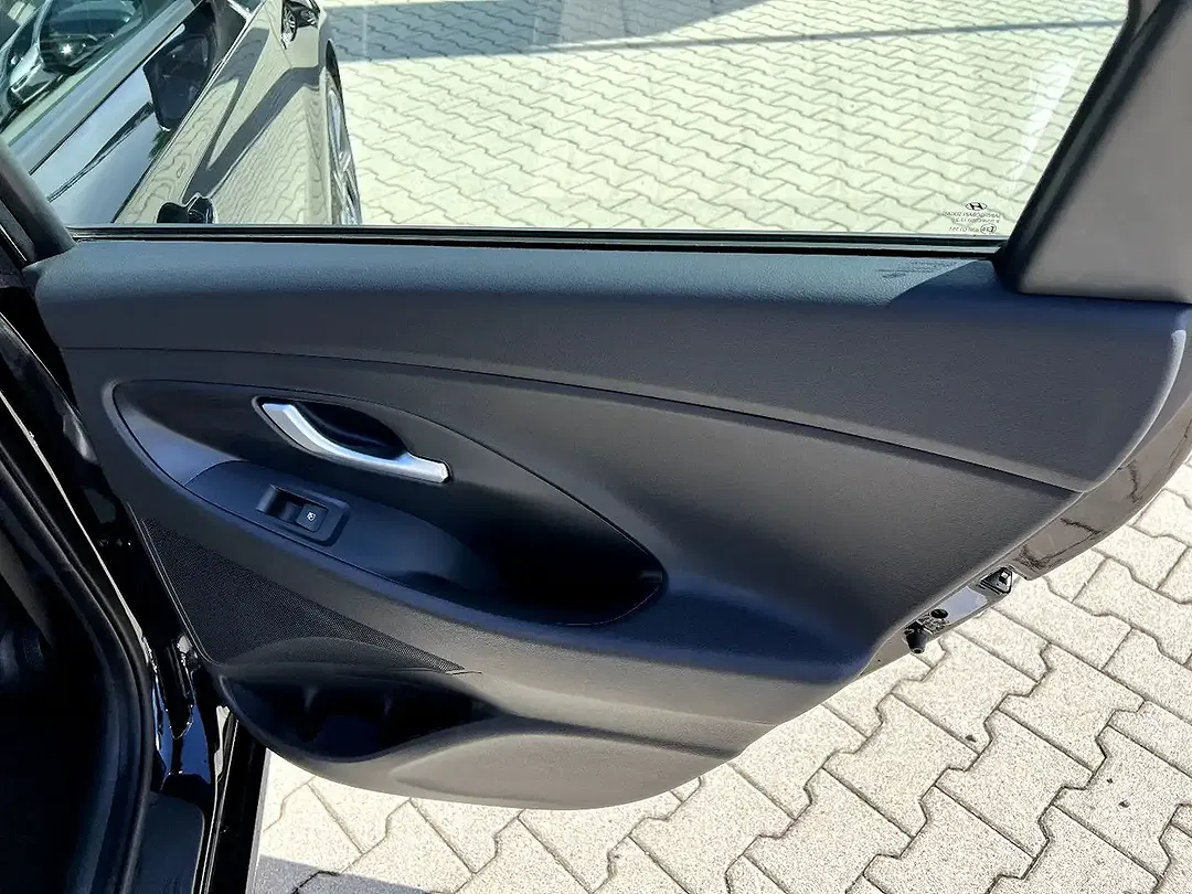 Hyundai i30 - Thumbnail 14