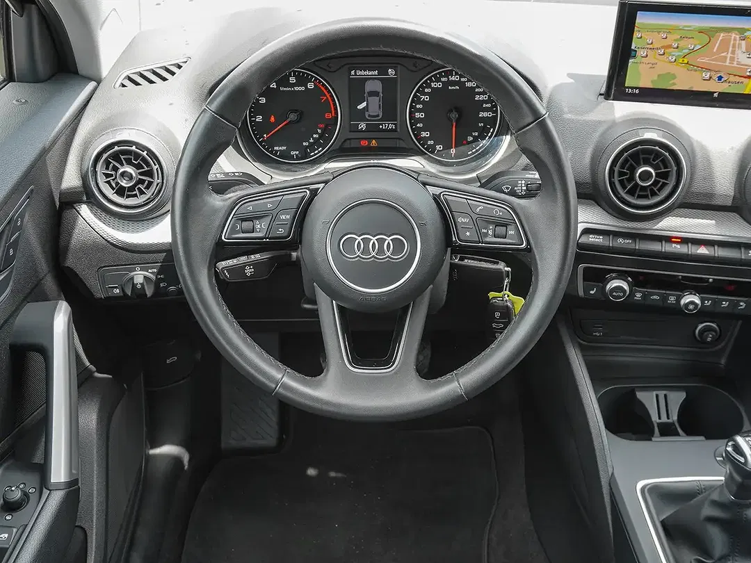 Audi Q2 - Thumbnail 11