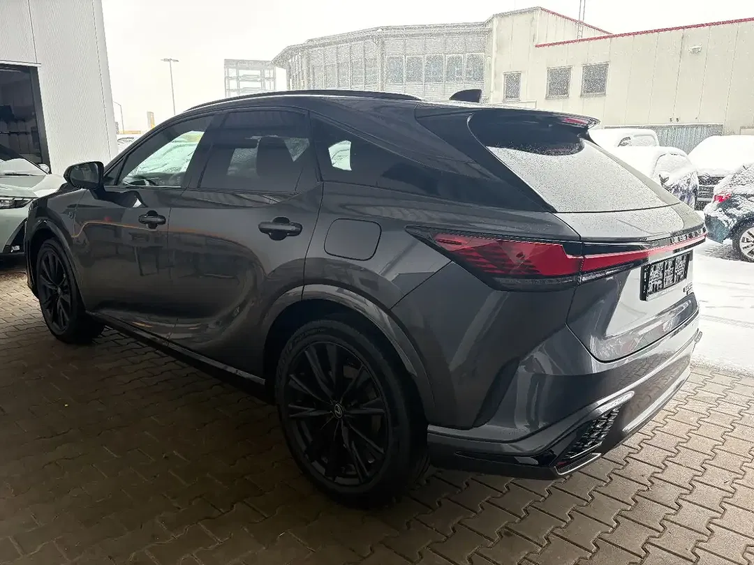 Lexus RX 500h - Thumbnail 3