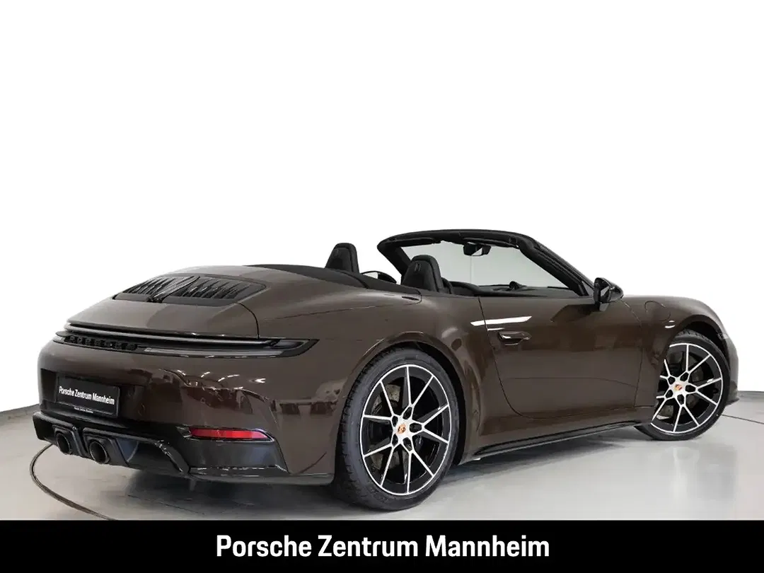 Porsche 992 - Thumbnail 12